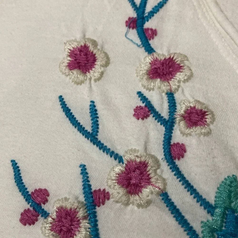 Johnny Was Deep V-Neck Cotton Tee - Picture 10 of 12